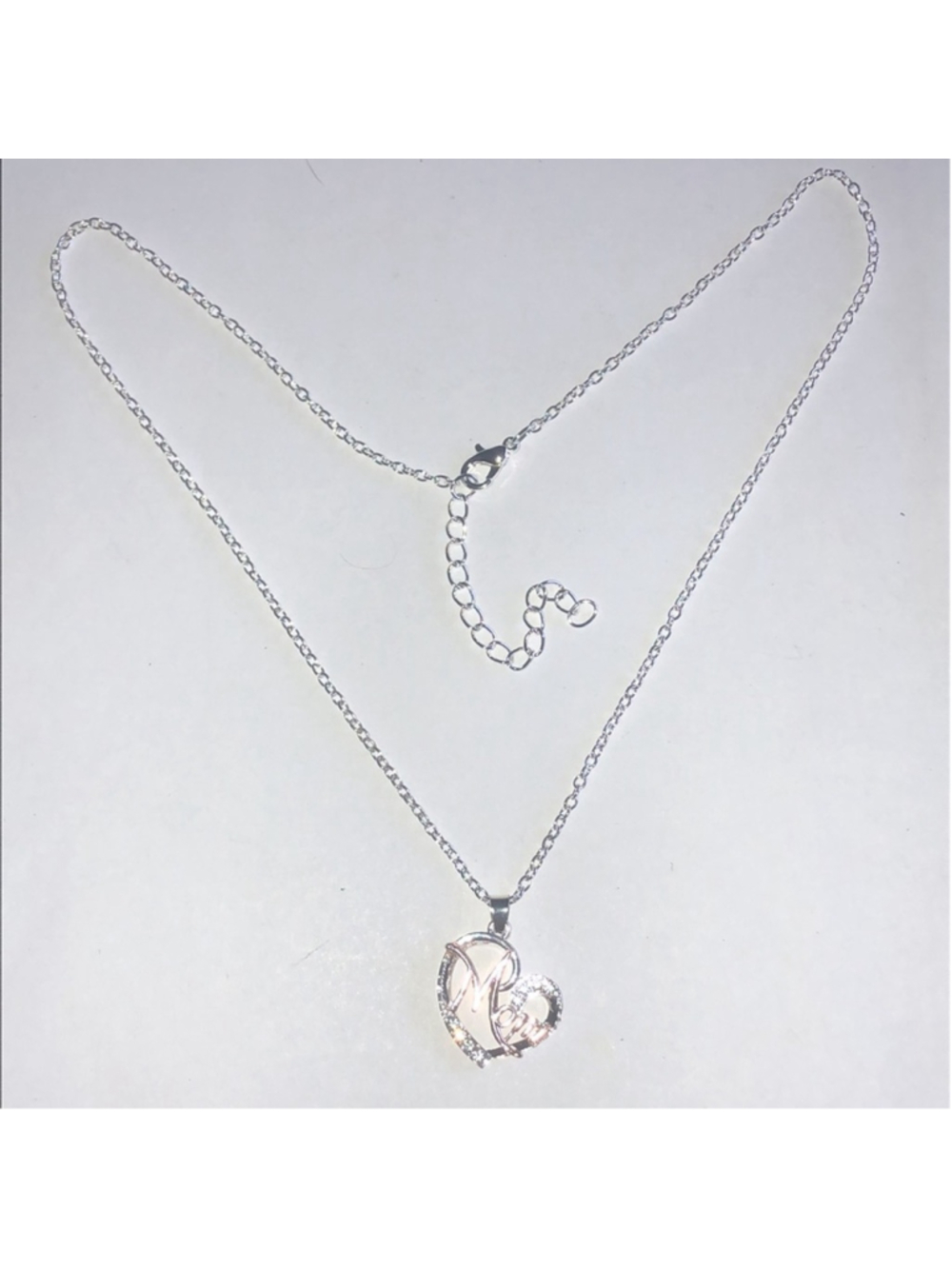 Silver Tone Gold Tone Heart 'Mom' Pendant Necklace - Picture 2 of 6